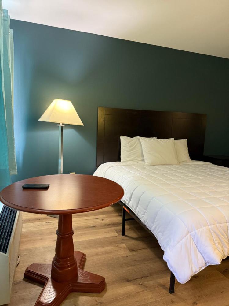 Deluxe Room (2 Adults + 1 Child) interior